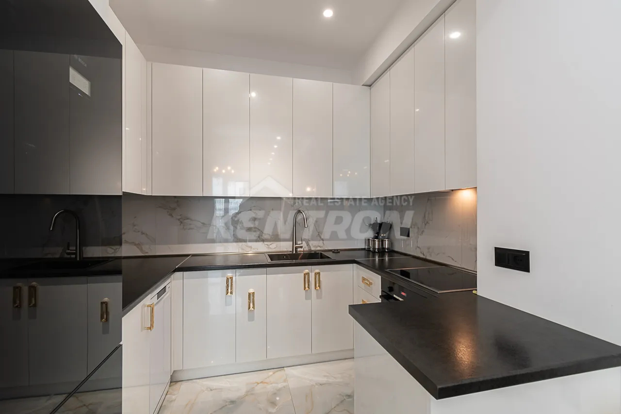 2 սենյականոց բնակարան վարձով Ռոստոմի փող, Կենտրոն Երևան, 159072