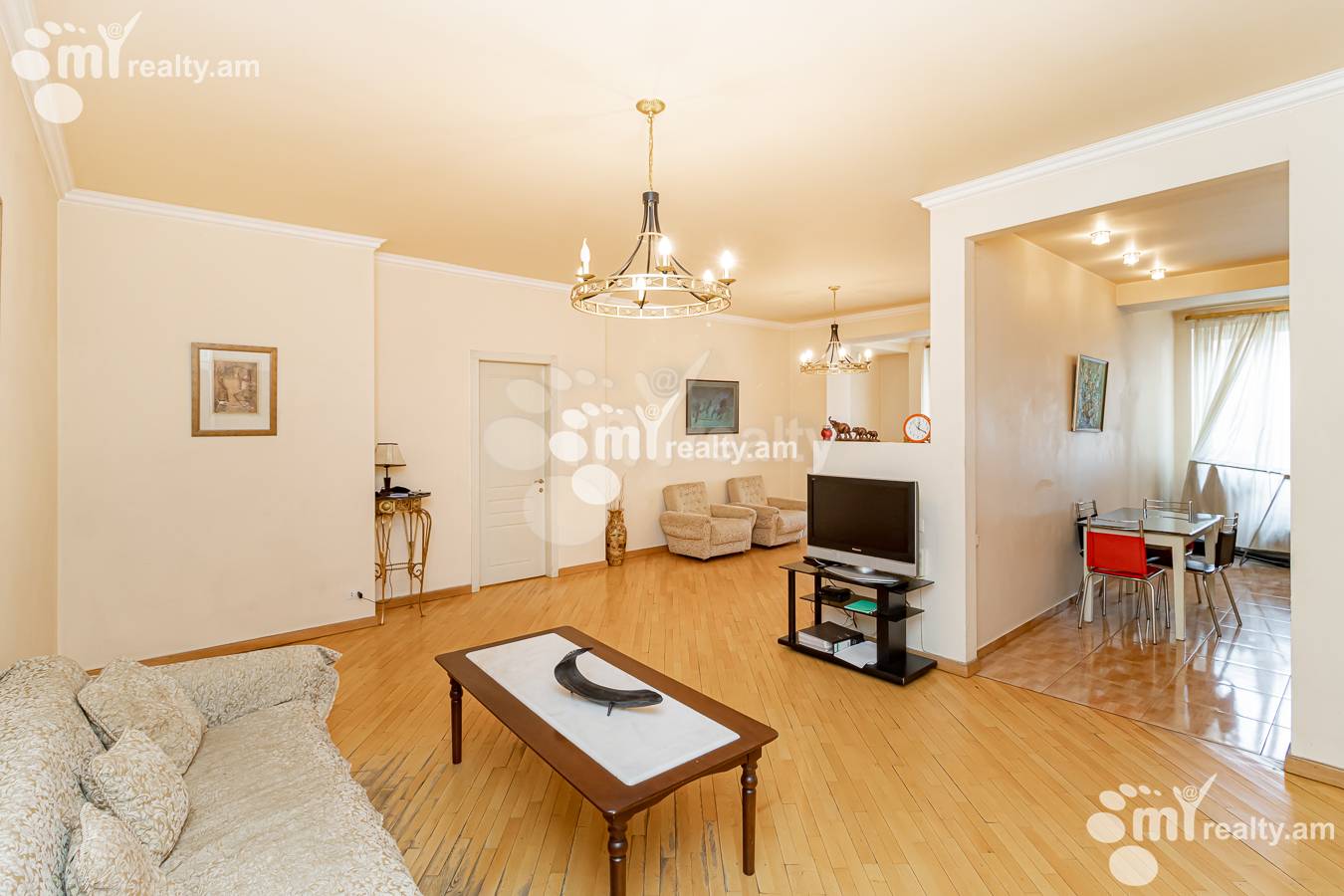 3 bedroom apartment for sale Northern (Hyusisayin)  Ave, Center Yerevan, 143222