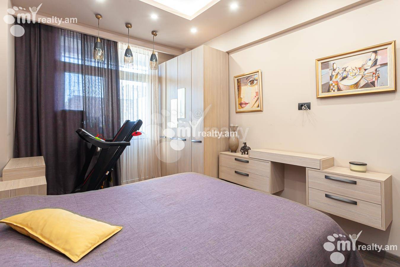 3 սենյականոց բնակարան  Դ. Դեմիրճյան փող, Կենտրոն Երևան, 154852