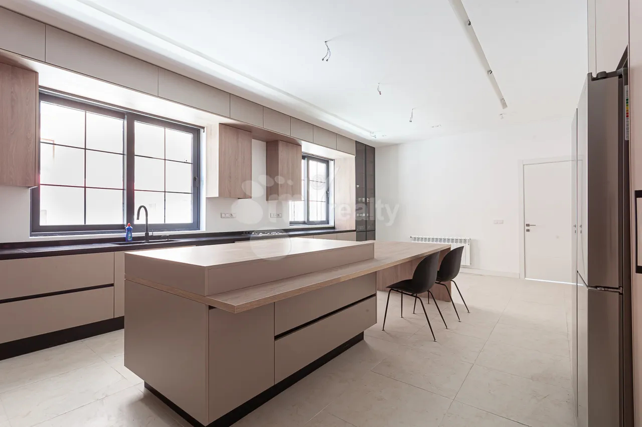 House for rent خیابان آنتارایین, مرکز شهر ایروان, 158351