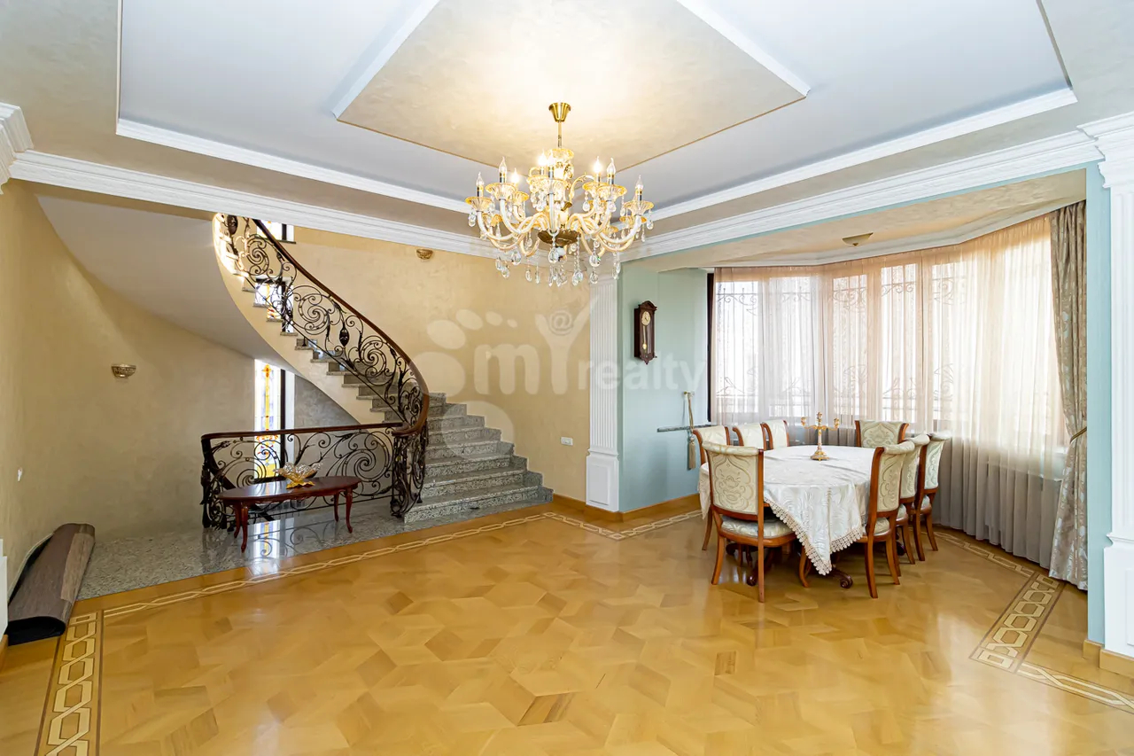 Առանձնատուն  Գ 1 թաղ., Աջափնյակ Երևան, 159068