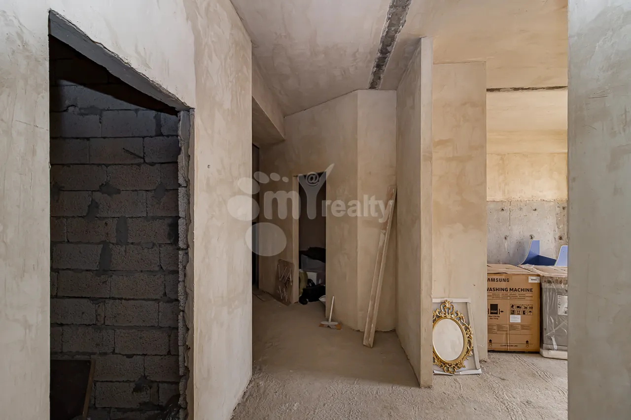 4 սենյականոց բնակարան  Կոմիտասի պող, Արաբկիր Երևան, 159972