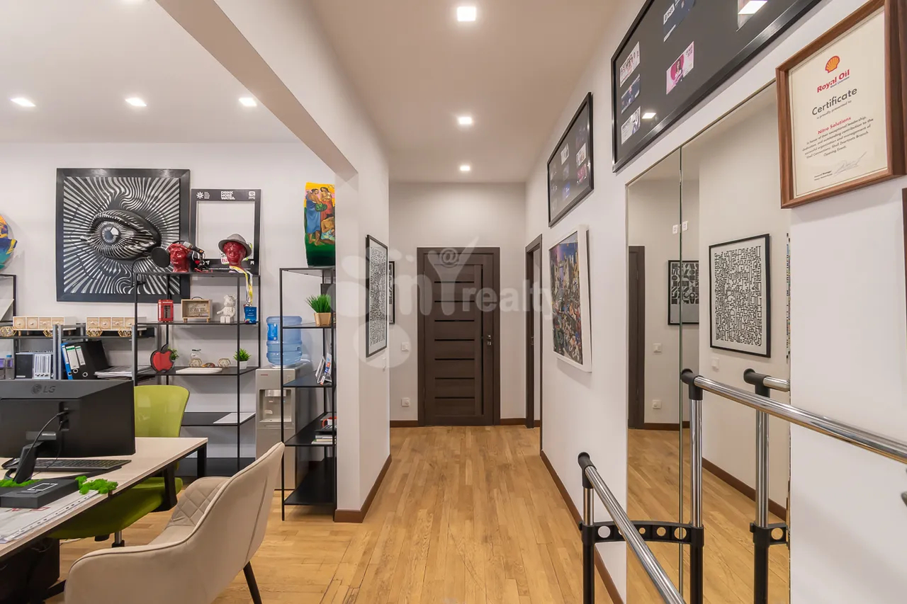 3 bedroom apartment for sale Tamanyan St, Center Yerevan, 158804