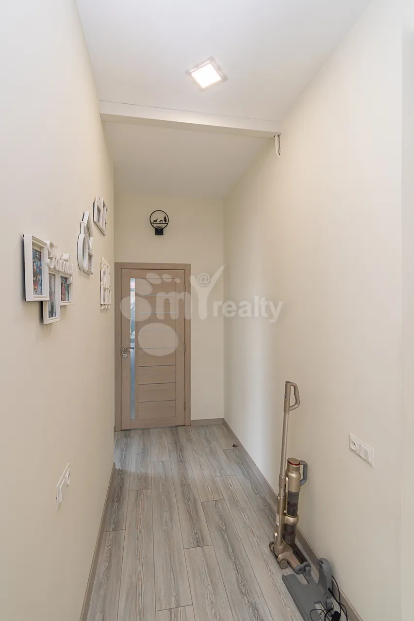 4 սենյականոց բնակարան  Տերյան փողոց, Ավան Երևան, 160344