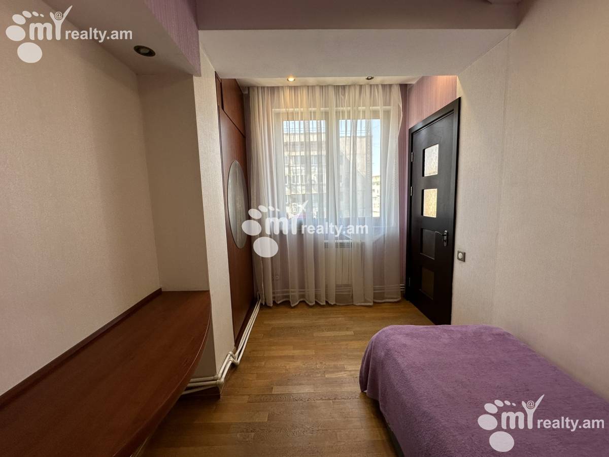 3 bedroom apartment for sale Orbeli Yeghbayrner   St, Arabkir Yerevan, 158145