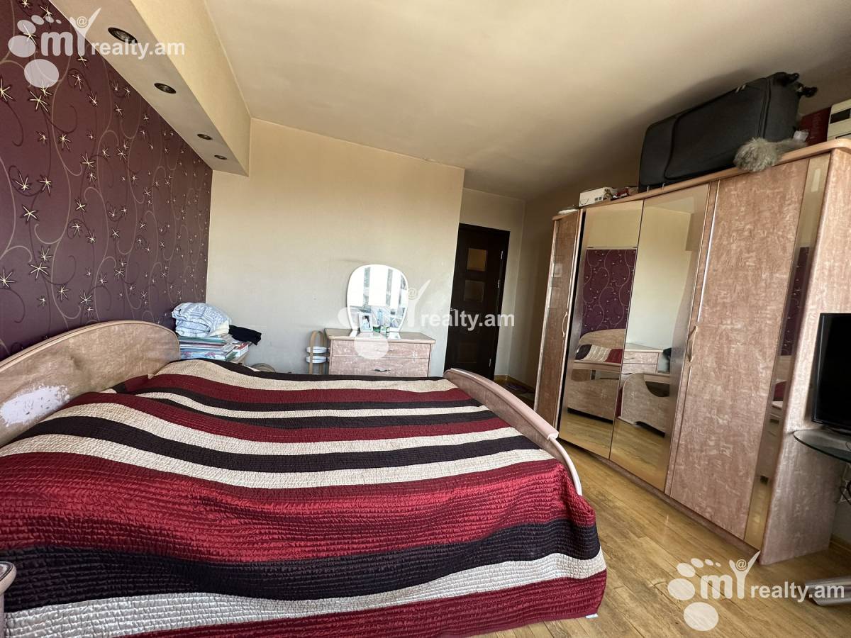 3 bedroom apartment for sale Orbeli Yeghbayrner   St, Arabkir Yerevan, 158145