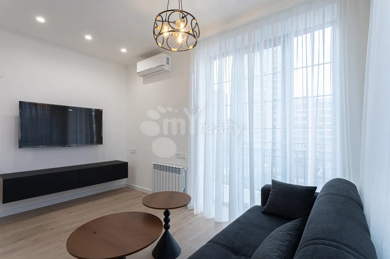 3 bedroom apartment for rent خیابان ساریان, مرکز شهر ایروان, 159421