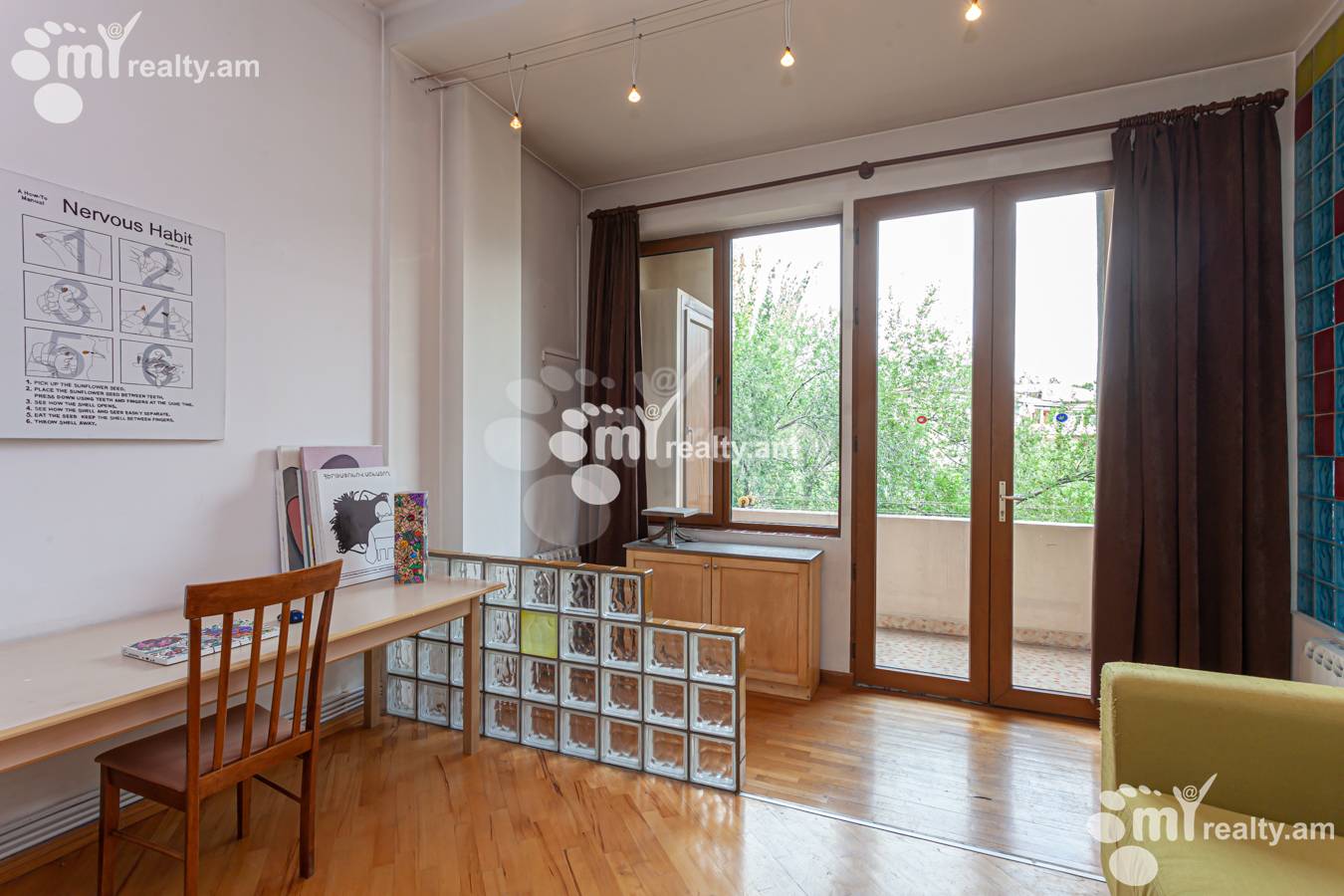 3 bedroom apartment for sale Sayat-Nova Ave, Center Yerevan, 152043