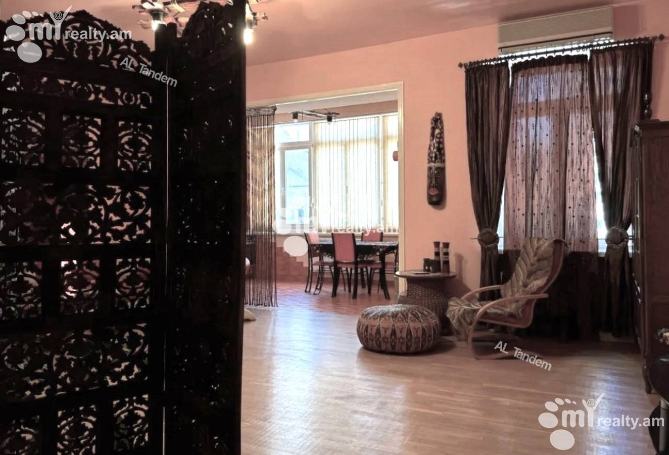 2 bedroom apartment for rent Teryan St, Center Yerevan, 156391