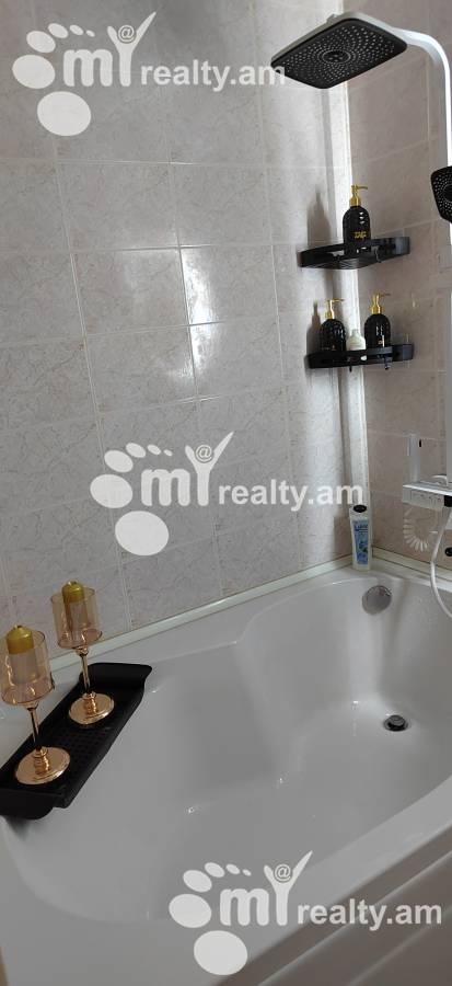 2 սենյականոց բնակարան  Մաշտոցի պող, Կենտրոն Երևան, 155513