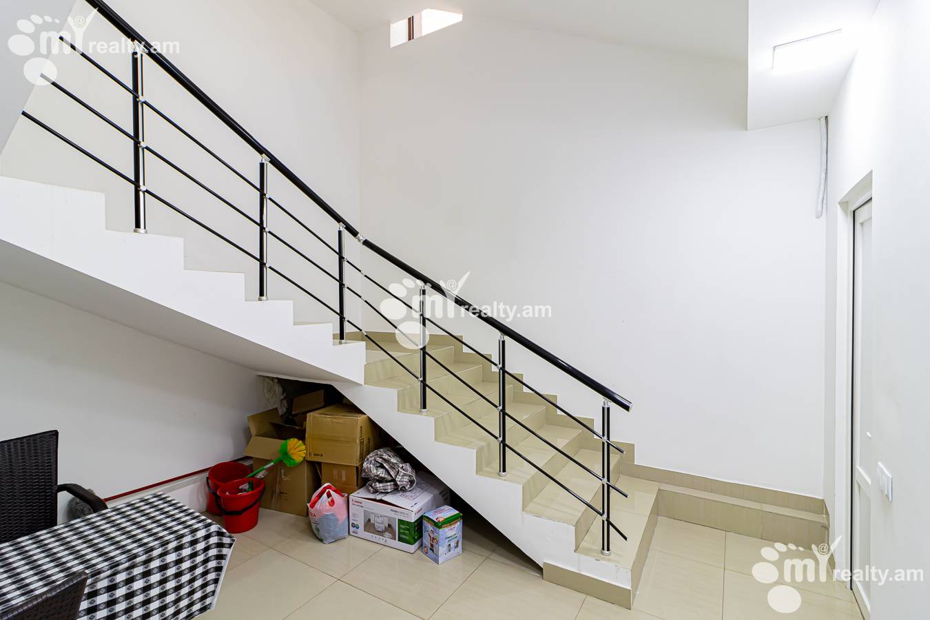 Commercial for sale خیابان گالشویان, نور نورک ایروان, 154475