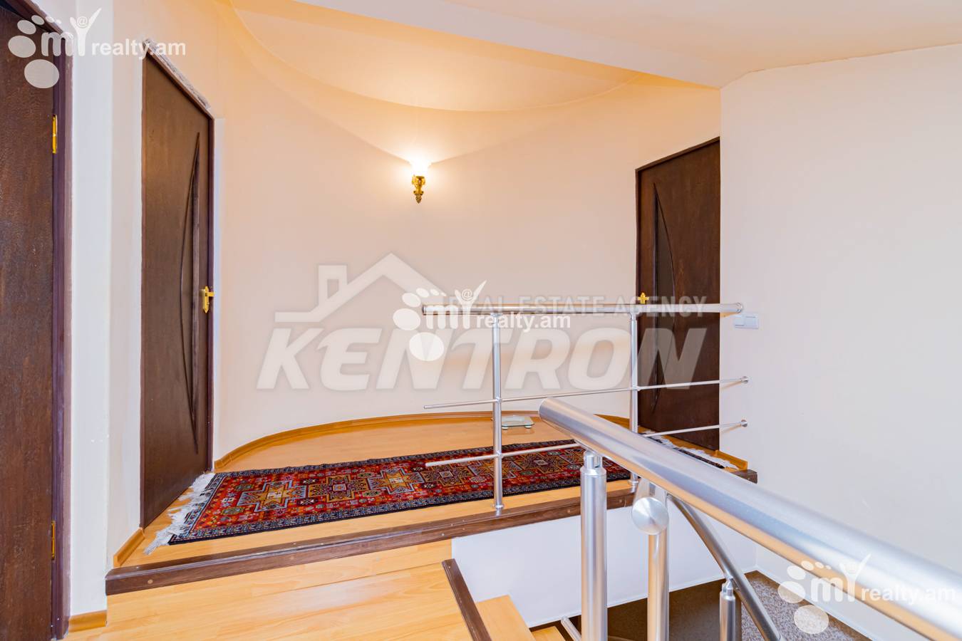 4 bedroom apartment for sale Mashtots Ave, Center Yerevan, 134208