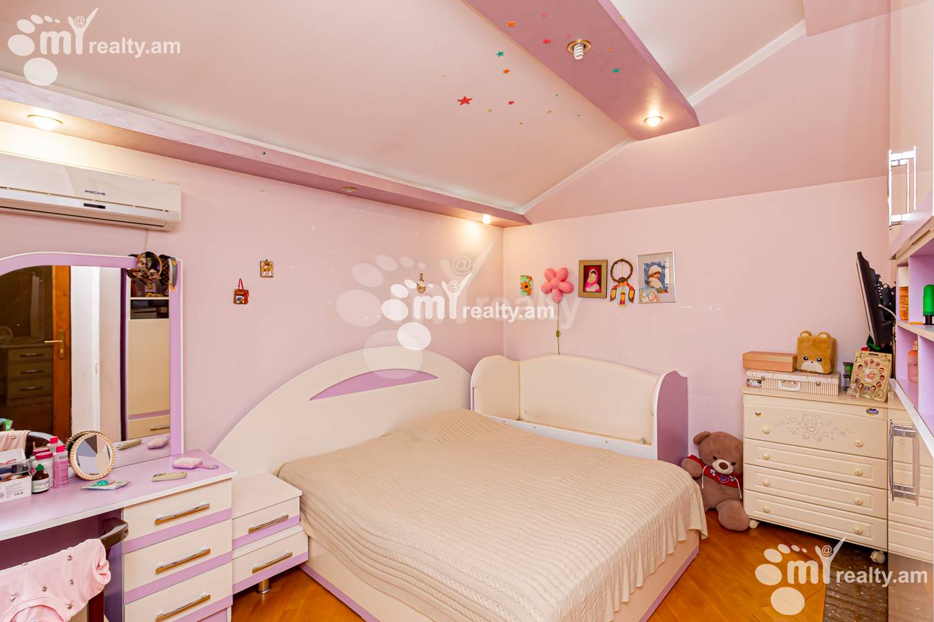 5 սենյականոց բնակարան  Պուշկինի փող, Կենտրոն Երևան, 152545