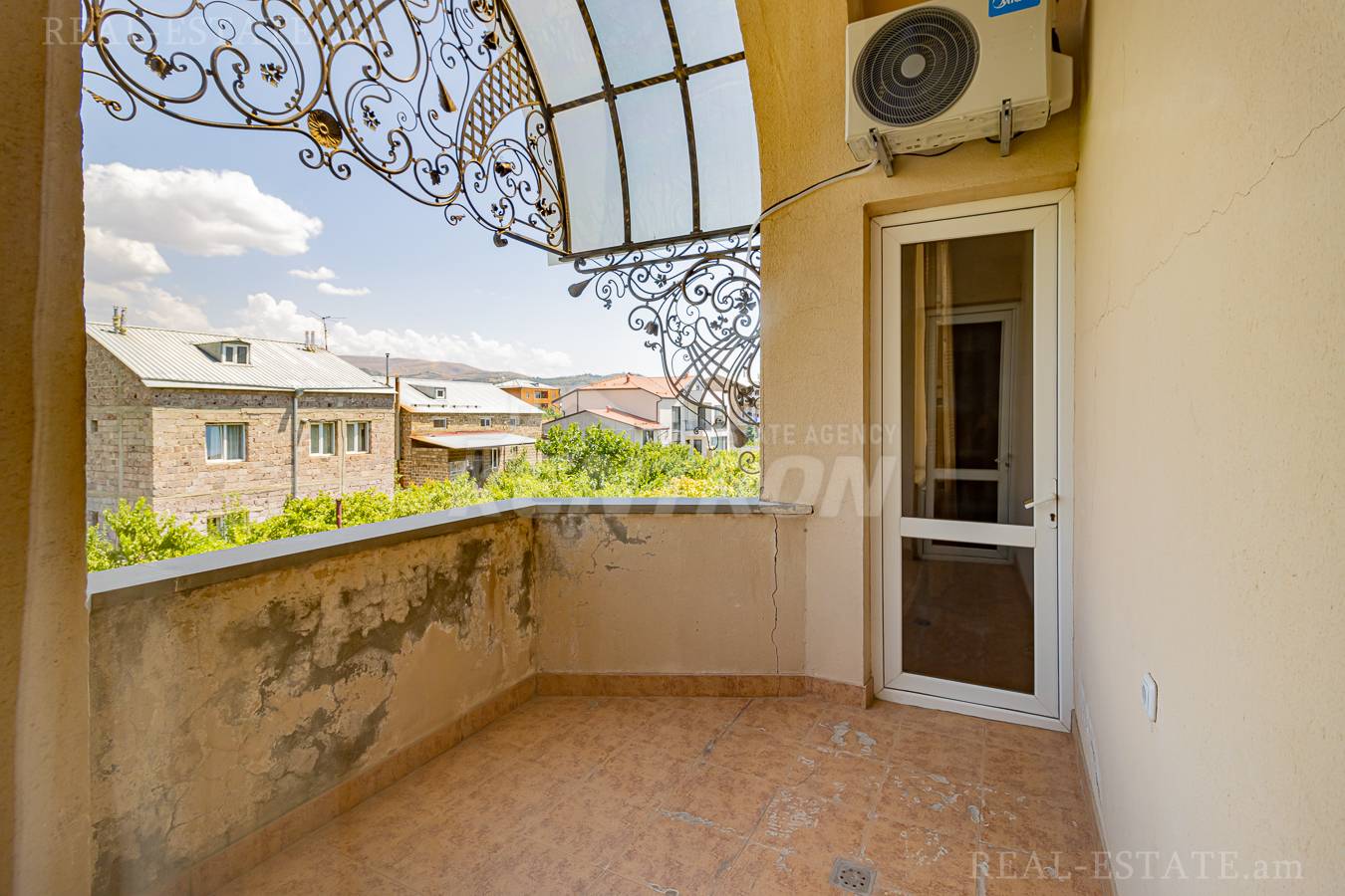 Առանձնատուն  Բագրևանդ թաղամաս, Նոր Նորք Երևան, 138410