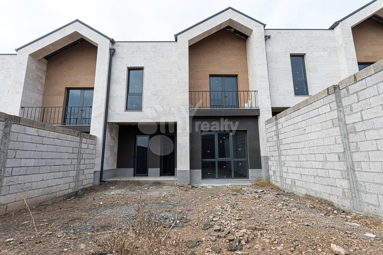 House for sale G 1 dis., Adjapnyak Yerevan, 160077