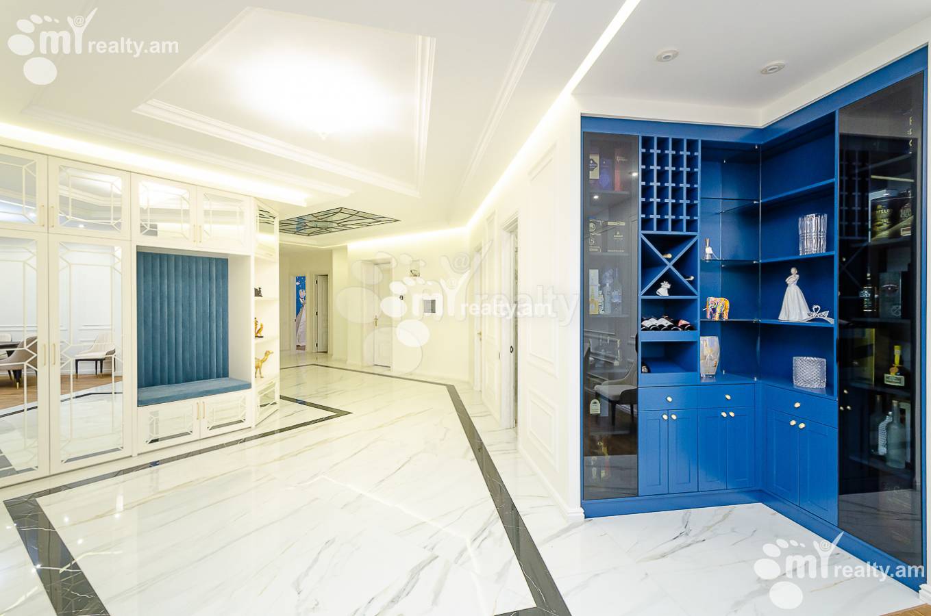 Снять 4 комнатную квартиру Амирян ул, Центр Ереван, 145989