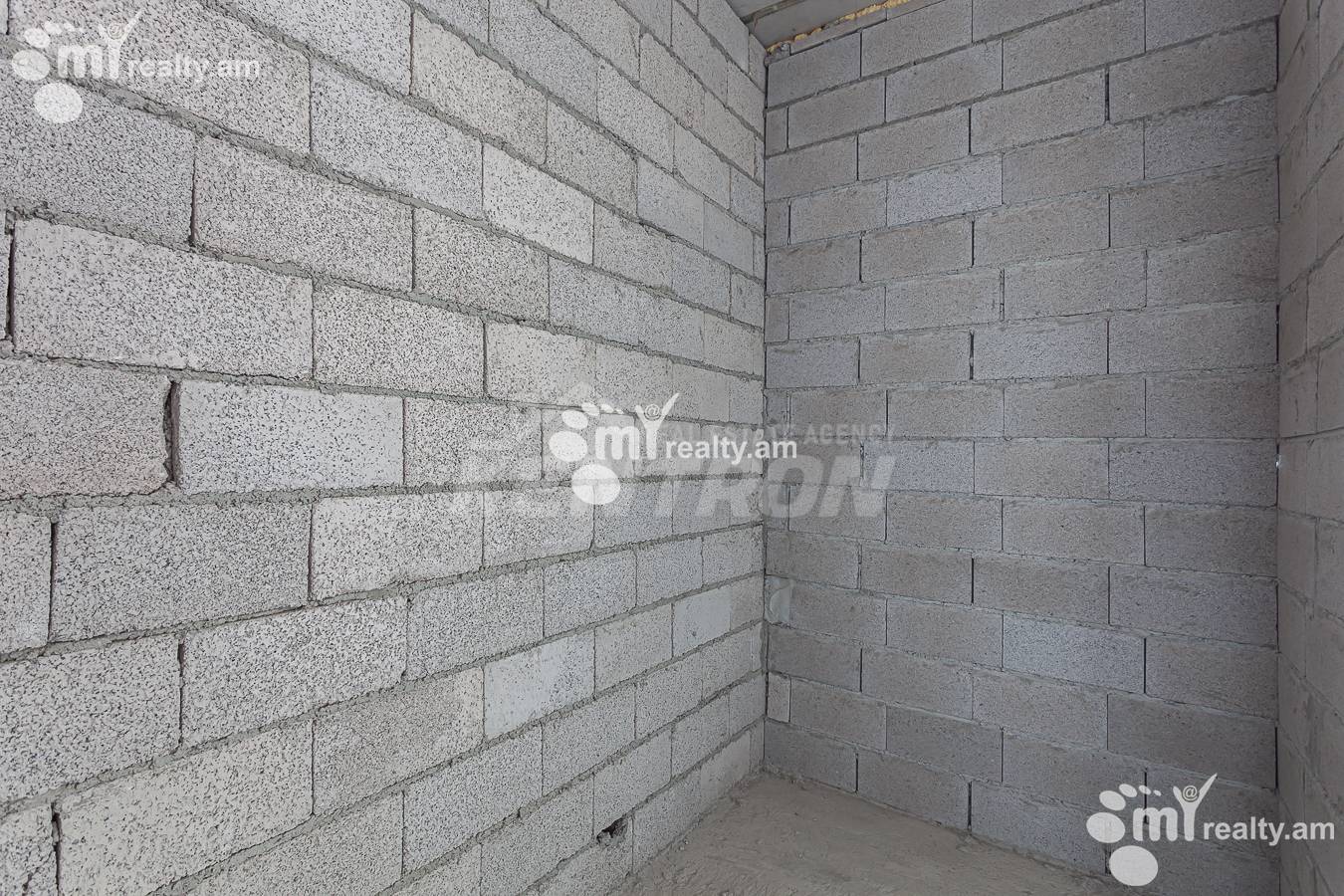 Купить 3 комнатную квартиру Малхасянц ул, Арабкир Ереван, 152496