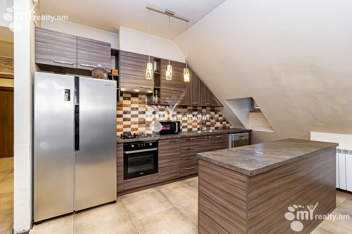 3 bedroom apartment for sale Antarayin St, Center Yerevan, 153227