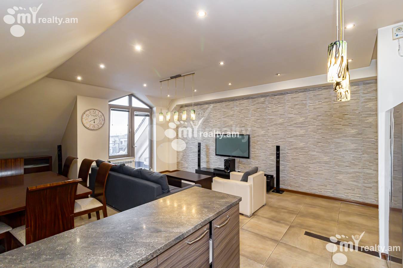 3 bedroom apartment for sale Antarayin St, Center Yerevan, 153227
