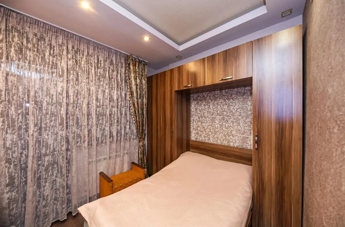 2 bedroom apartment for sale خیابان هامباردزومیان, عربگیر ایروان, 159911