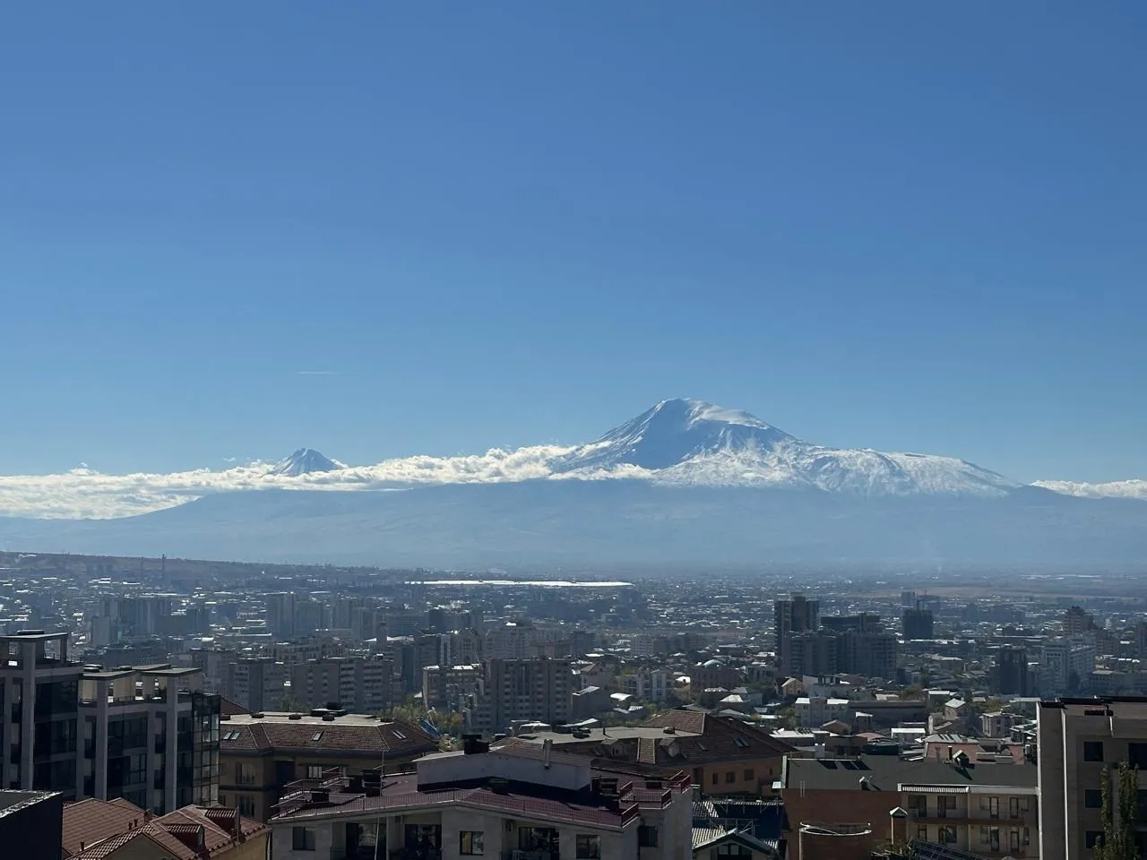 3 bedroom apartment for sale Antarayin St, Center Yerevan, 157901
