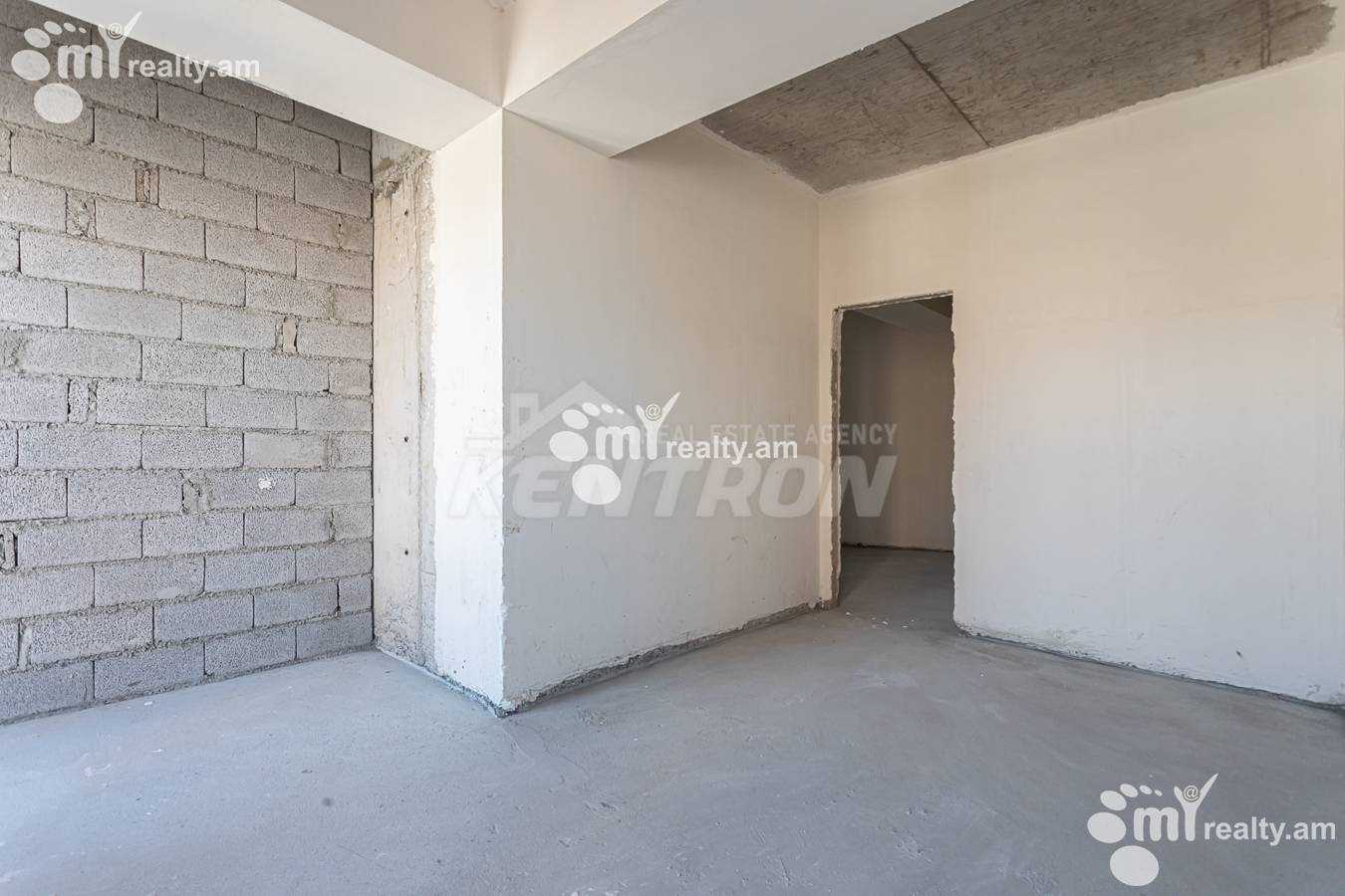 2 սենյականոց բնակարան  Ն. Զարյան փող, Արաբկիր Երևան, 157001