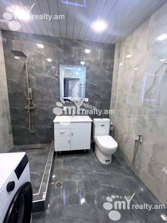 3 սենյականոց բնակարան  Կոմիտասի պող, Արաբկիր Երևան, 153060