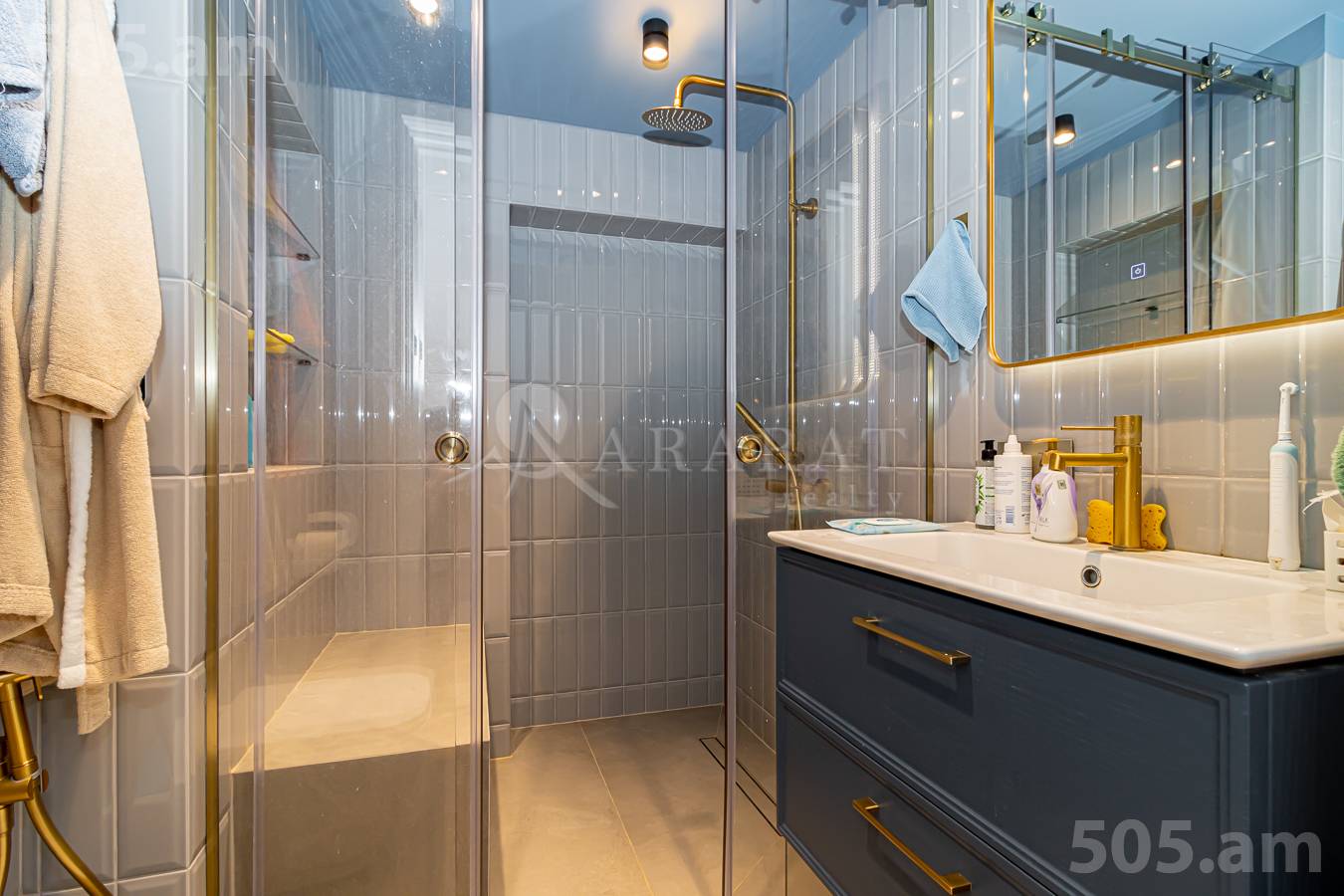 4 bedroom apartment for sale Antarayin St, Center Yerevan, 149367