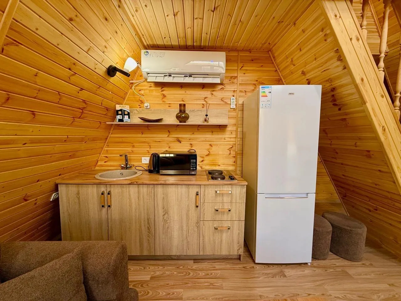 Купить коммерческoе помещение , акадор Котайк, 159464