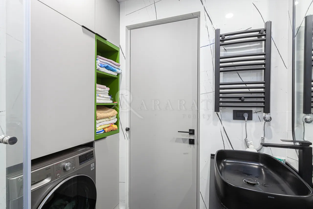 4 bedroom apartment for sale Davtashen 1 district, Dawtaschen Yerevan, 157366