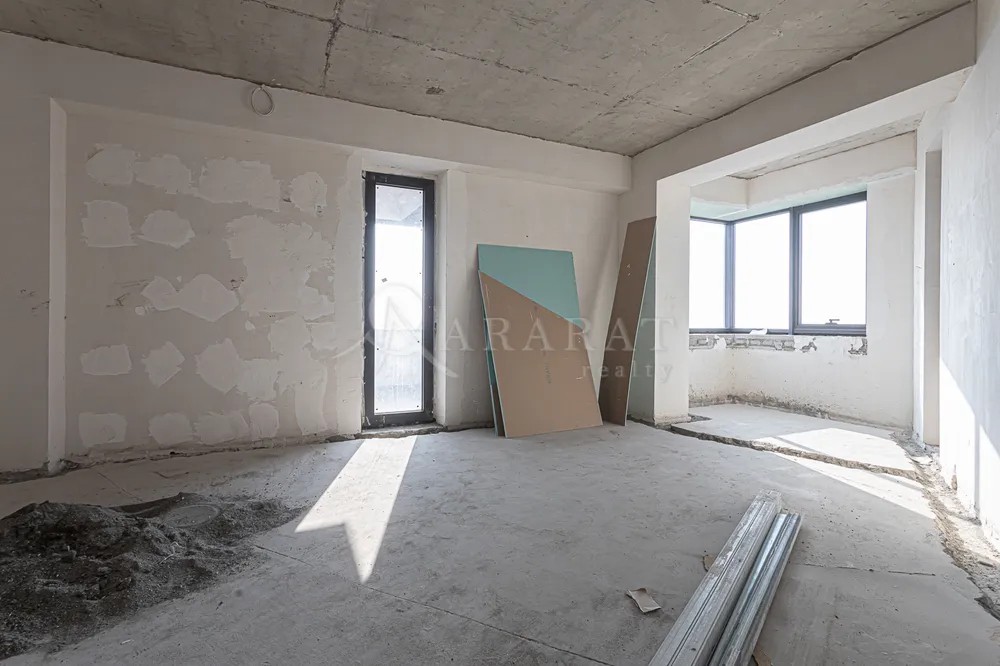 3-senyakanoc-bnakaran-vacharq-Yerevan-Center