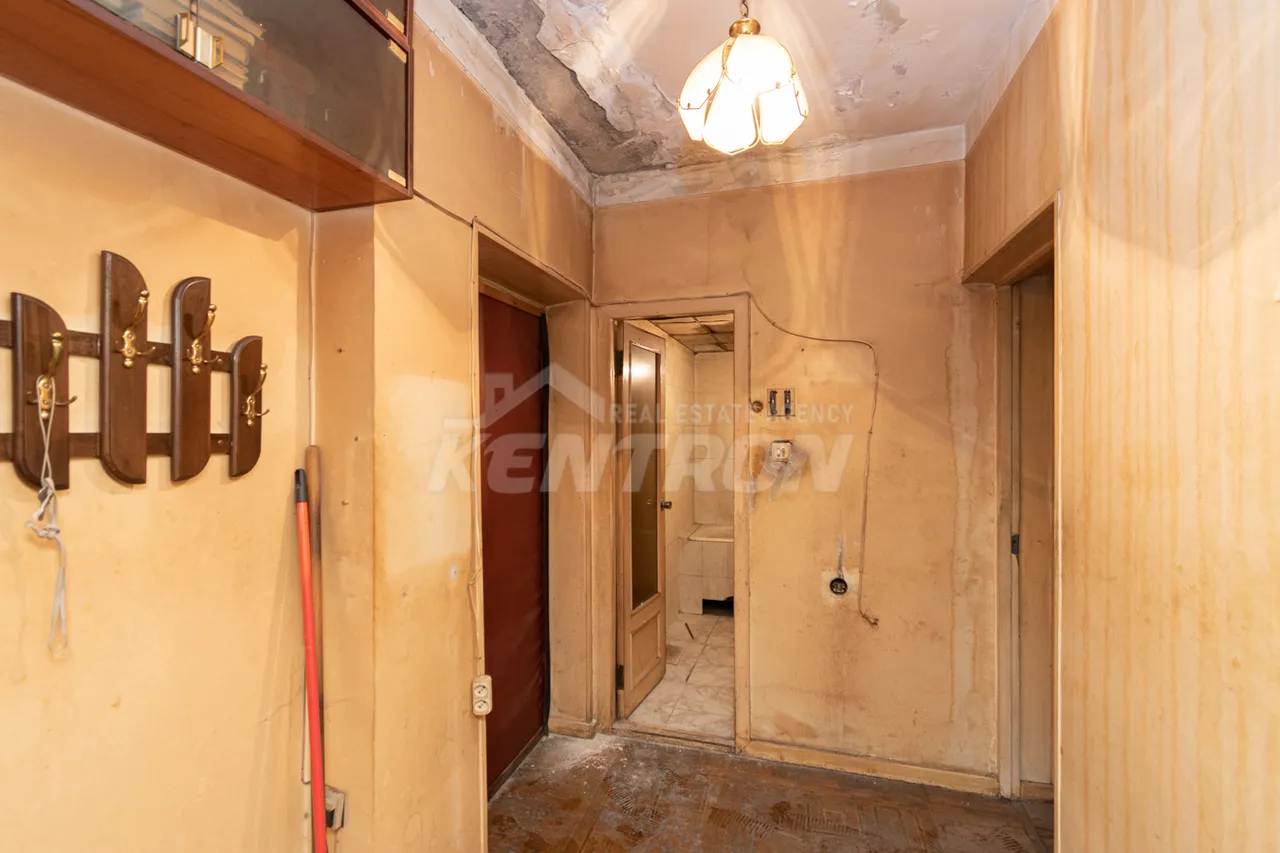 2 bedroom apartment for sale Mashtots Ave, Center Yerevan, 158625