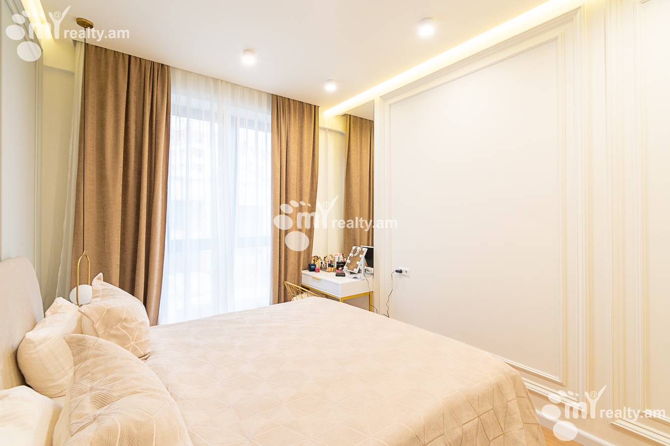 2 bedroom apartment for sale Antarayin St, Center Yerevan, 152369