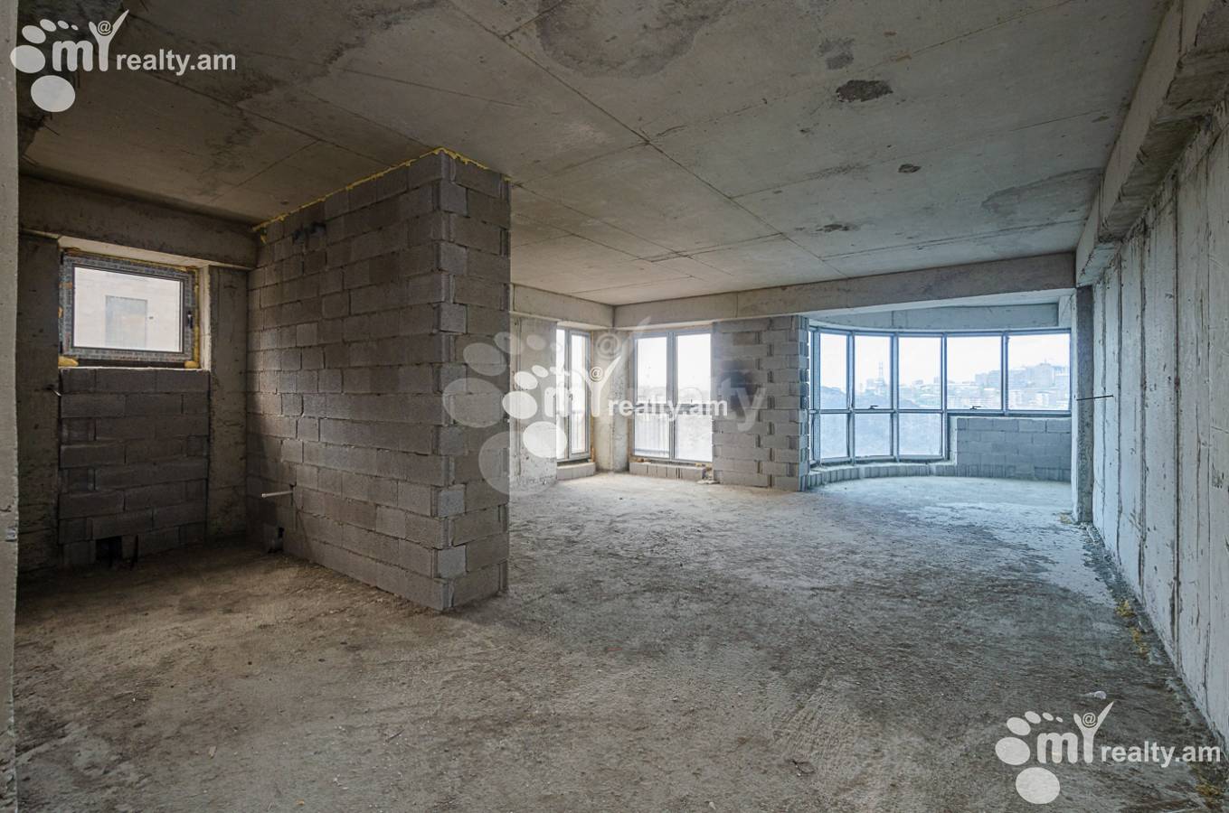 3 bedroom apartment for sale Paronyan St, Center Yerevan, 146397