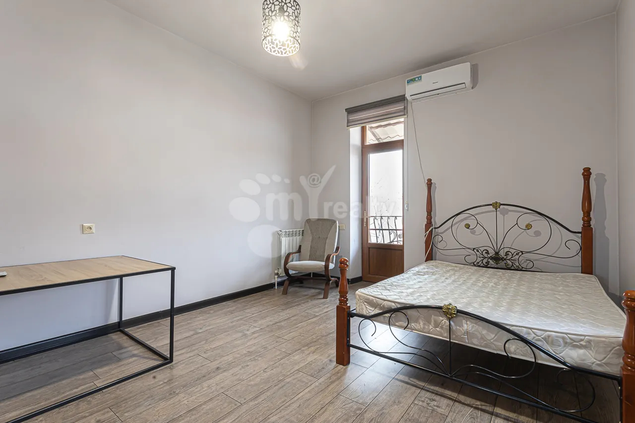 Առանձնատուն  Նորքի 5րդ փող, Նորք-Մարաշ Երևան, 158058