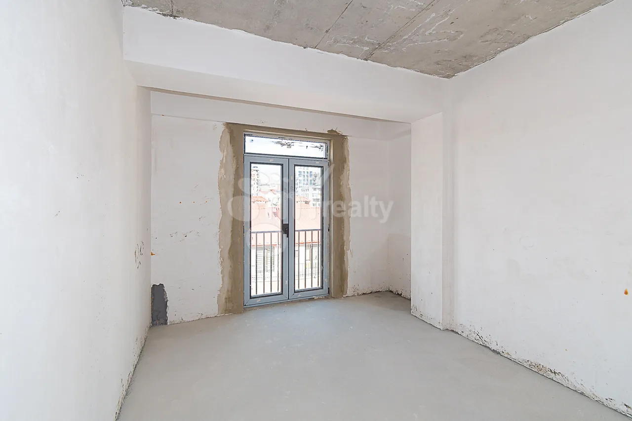 4 սենյականոց բնակարան  Անտառային փող, Կենտրոն Երևան, 158678