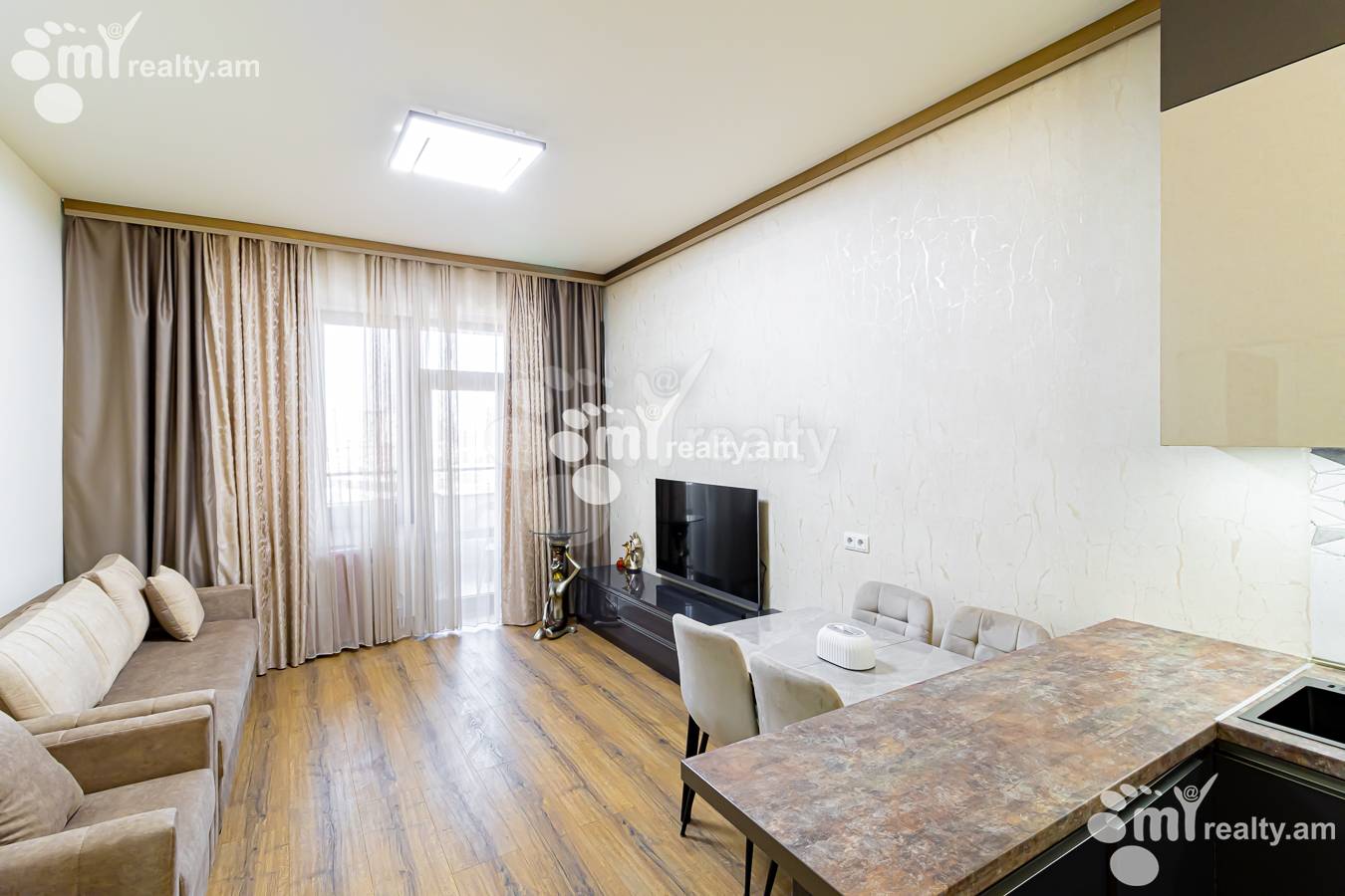 2 սենյականոց բնակարան  Ադոնց փող, Արաբկիր Երևան, 154208