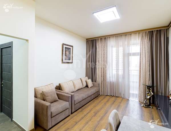 2-senyakanoc-bnakaran-vacharq-Yerevan-Arabkir