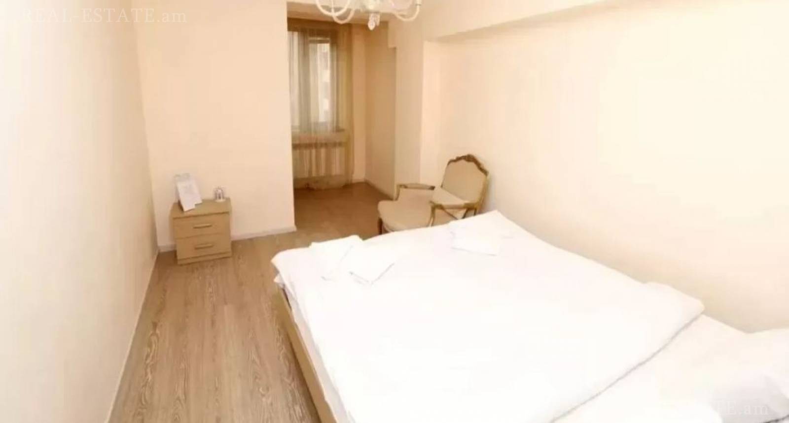 3 սենյականոց բնակարան  Նալբանդյան փող, Կենտրոն Երևան, 137696