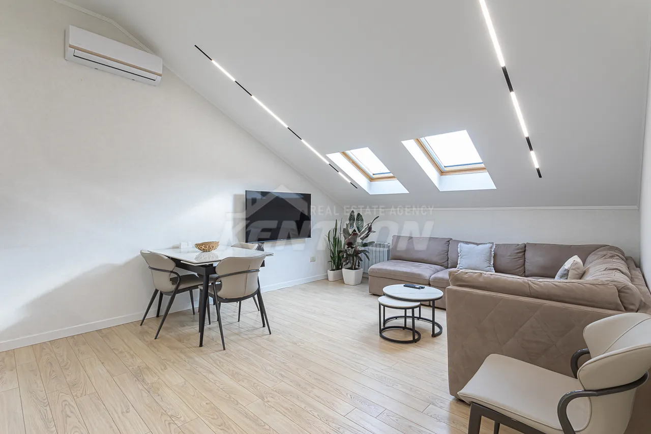 3 bedroom apartment for sale Aram St, Center Yerevan, 159471