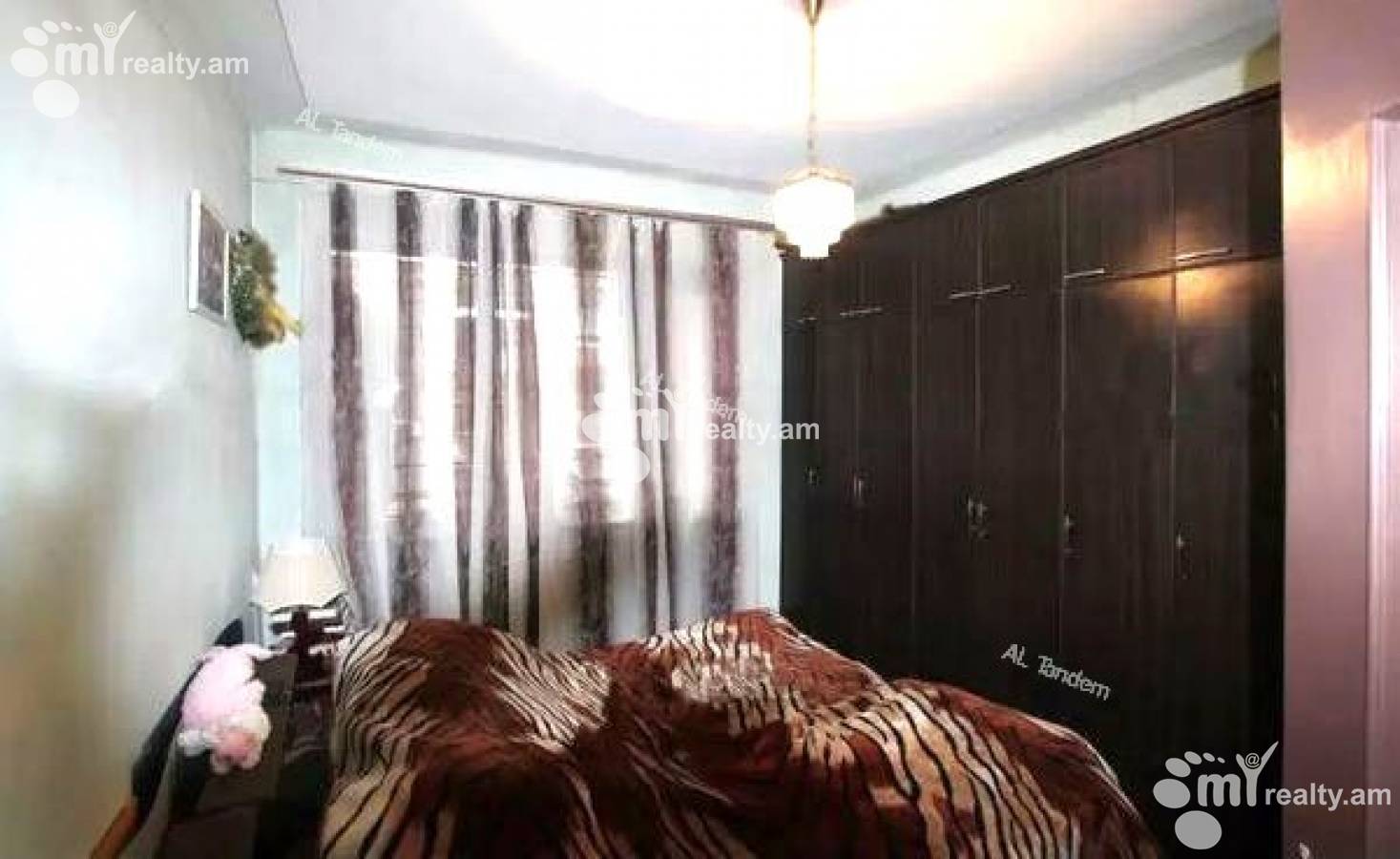2 bedroom apartment for sale خیابان واردانانتس, مرکز شهر ایروان, 144910