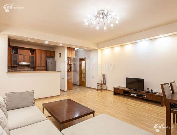 2-senyakanoc-bnakaran-vacharq-Yerevan-Center