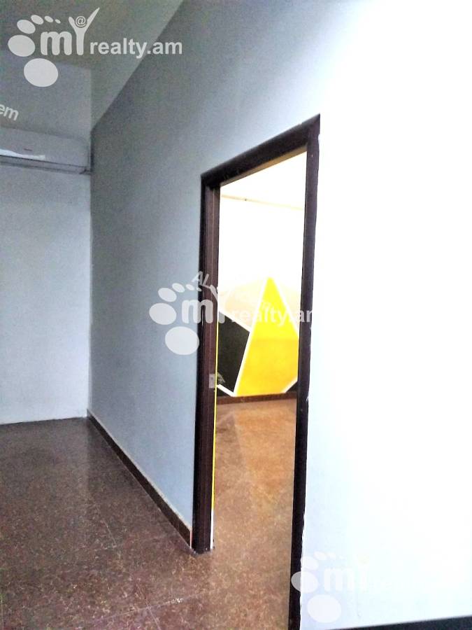 Снять коммерческoе помещение Комитас пр, Арабкир Ереван, 148385