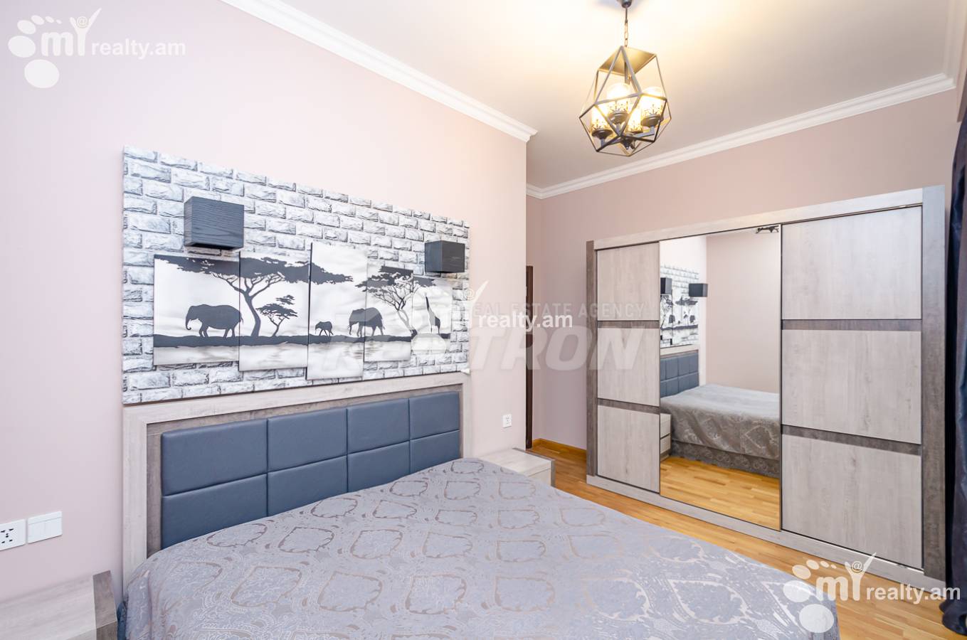 Купить 4 комнатную квартиру Севак ул, Канакер-Зейтун Ереван, 153147