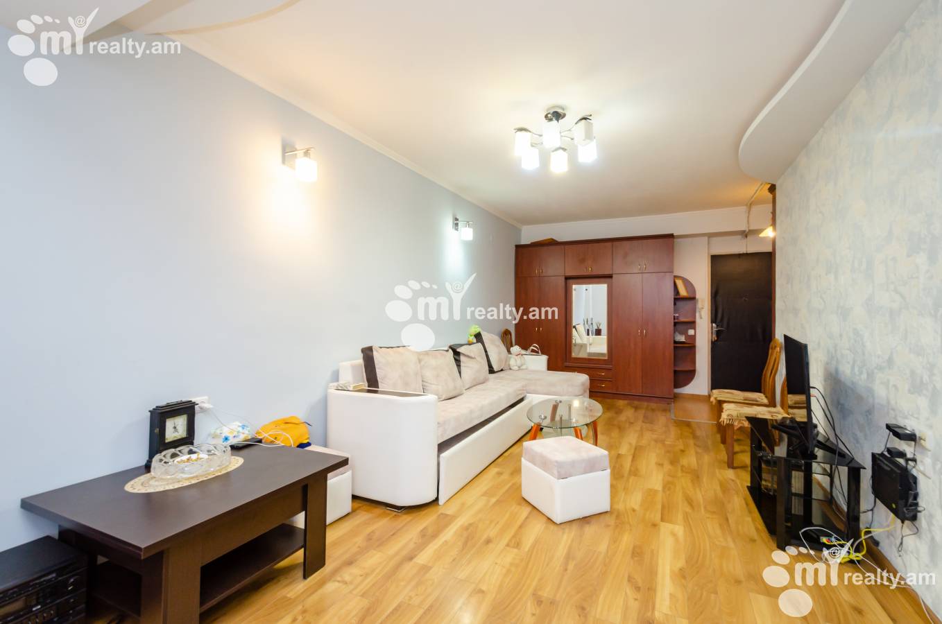 Купить 2 комнатную квартиру Пушкин ул, Центр Ереван, 143181