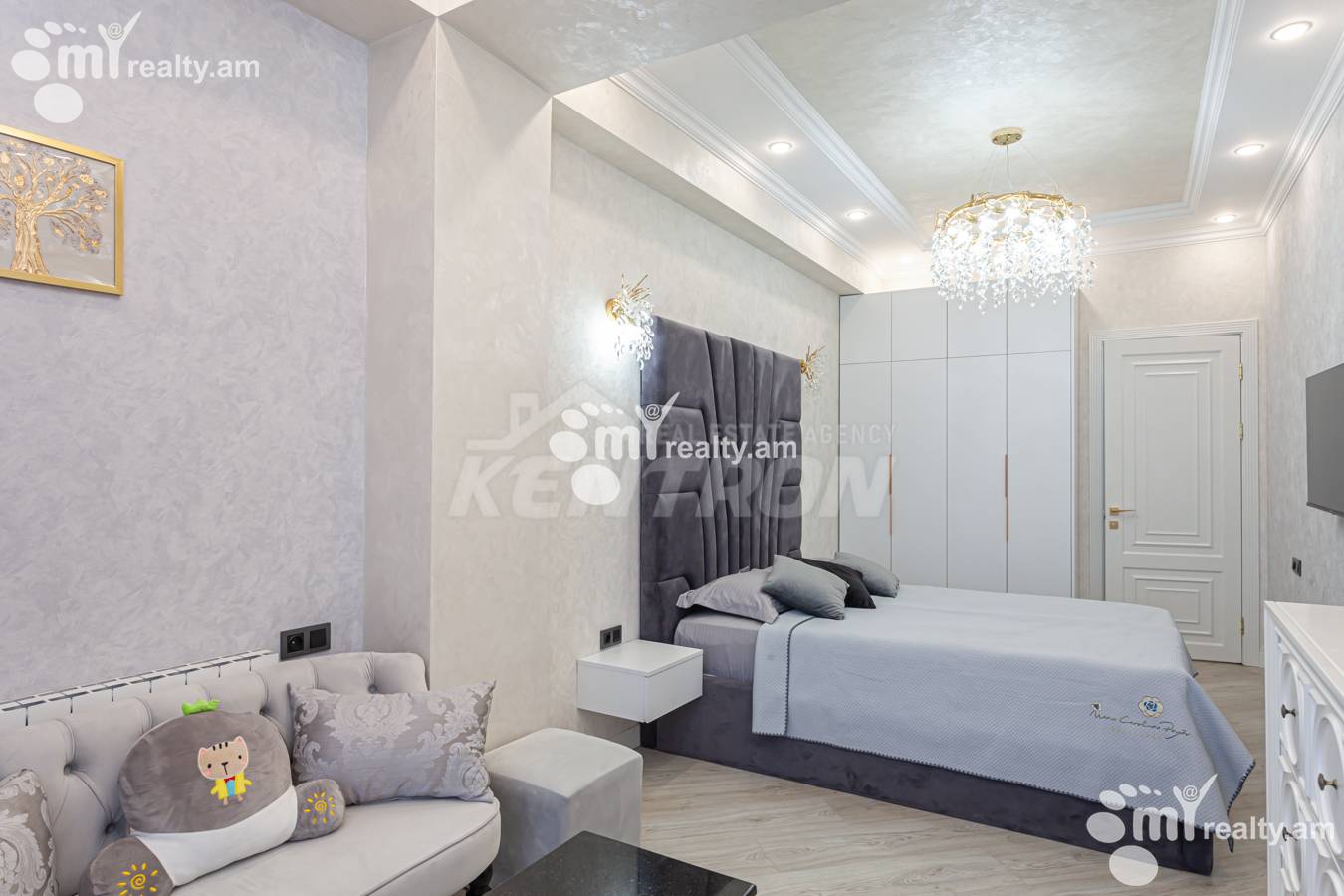 3 bedroom apartment for sale Mikoyan St, Davtachène Yerevan, 150561
