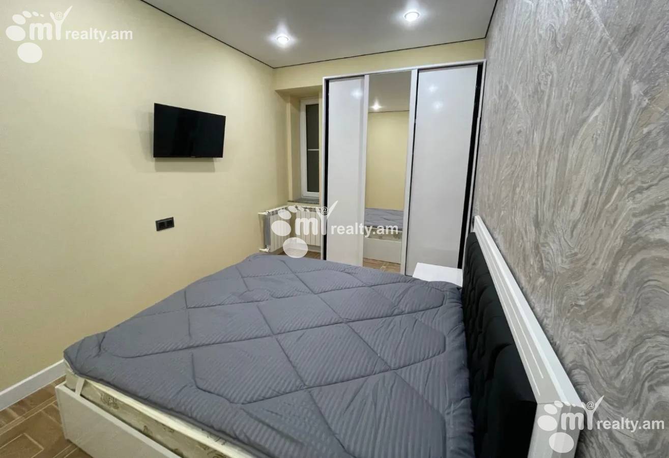 3 սենյականոց բնակարան վարձով Չարենցի փող, Կենտրոն Երևան, 159953