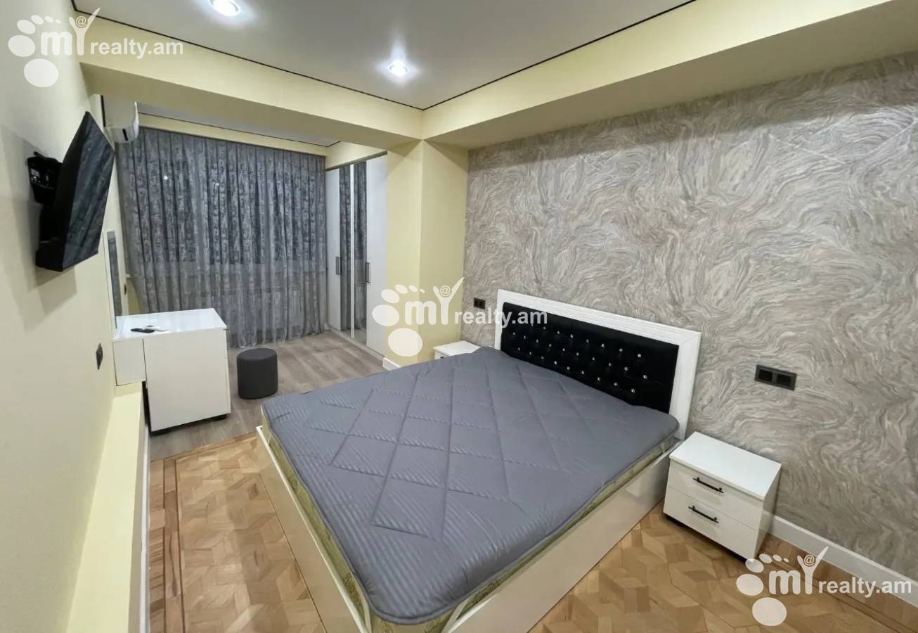 3 սենյականոց բնակարան վարձով Չարենցի փող, Կենտրոն Երևան, 159953