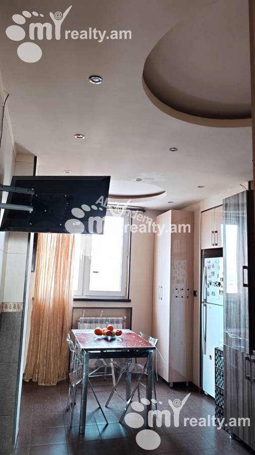 3 bedroom apartment for sale خیابان برادران اوربِلی, عربگیر ایروان, 154795
