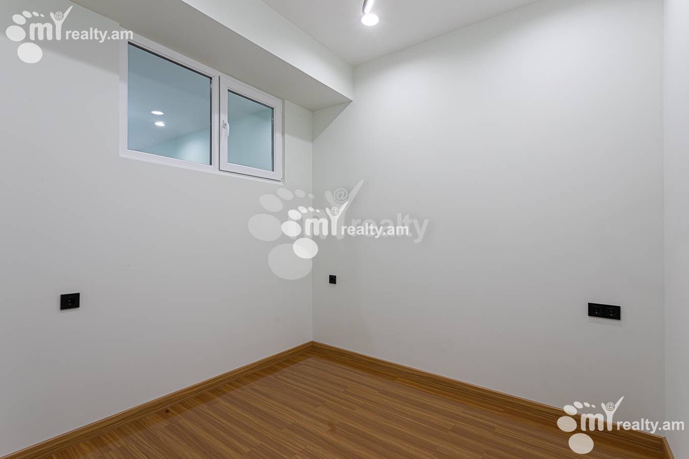 3 սենյականոց բնակարան  Սևակի փող, Քանաքեռ-Զեյթուն Երևան, 156787